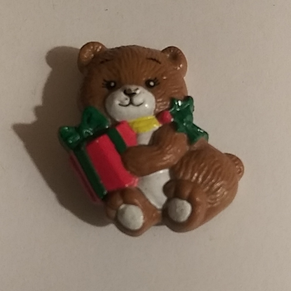 Teddy Bear Christmas Brooch Pin Presents